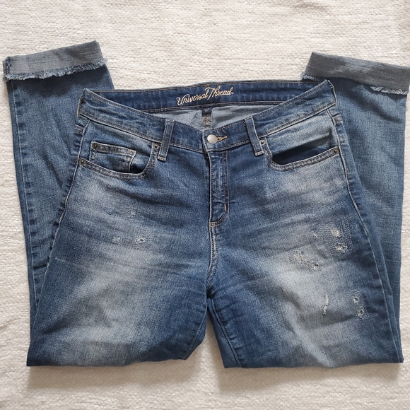 Universal Thread Denim - Universal Thread Boyfriend Jeans (size 8/29R)